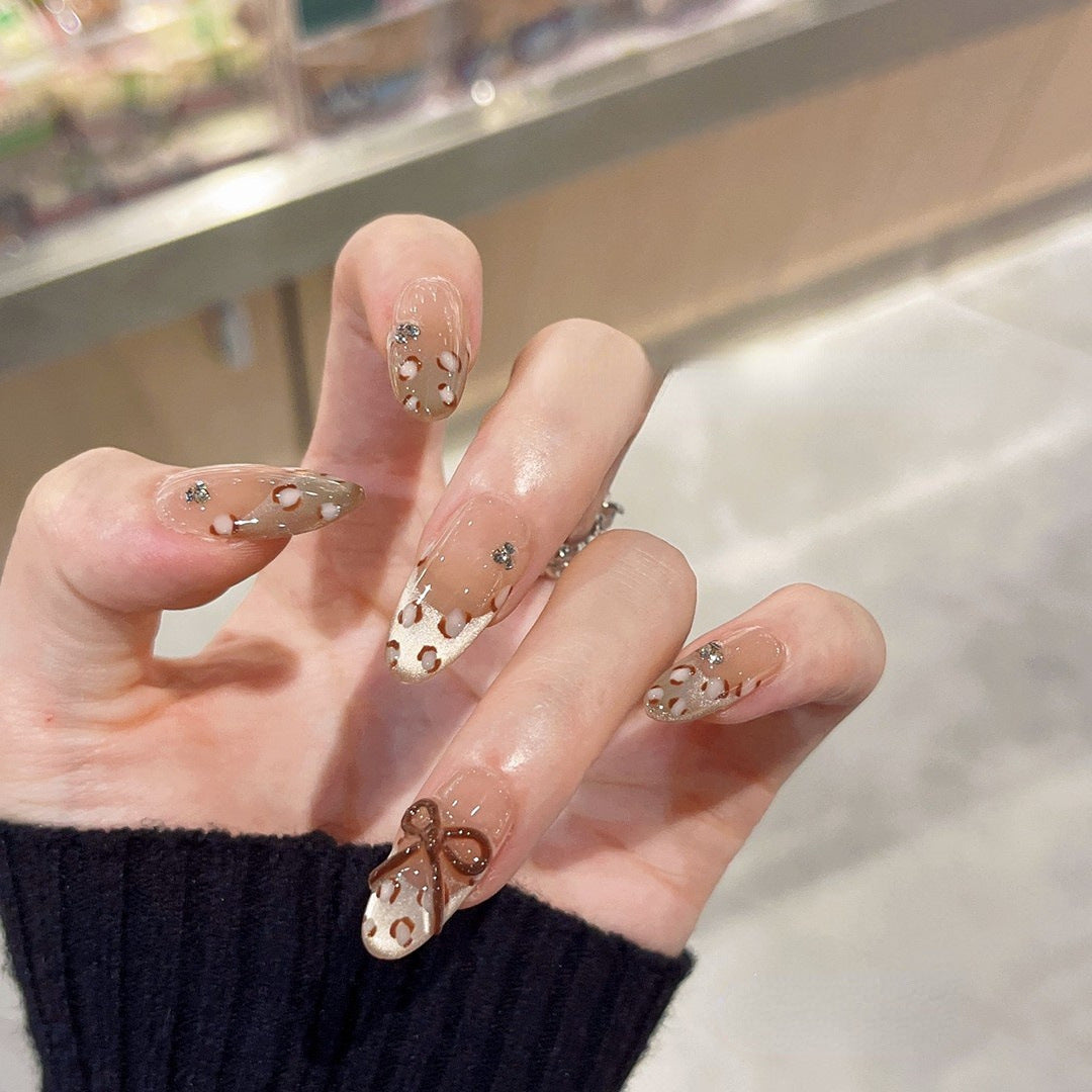 Artisan Decorative Press-On Nails Kalsten