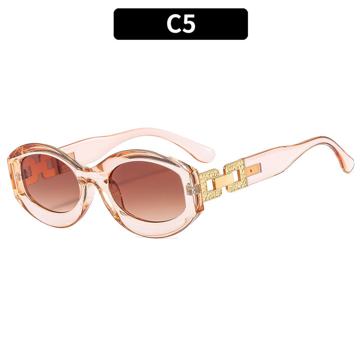 Oversized Cat-Eye Sunglasses with Elegant Gold Accents