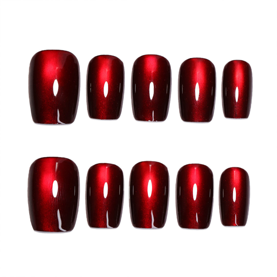 Artful artificial nails with shiny finish Kalsten