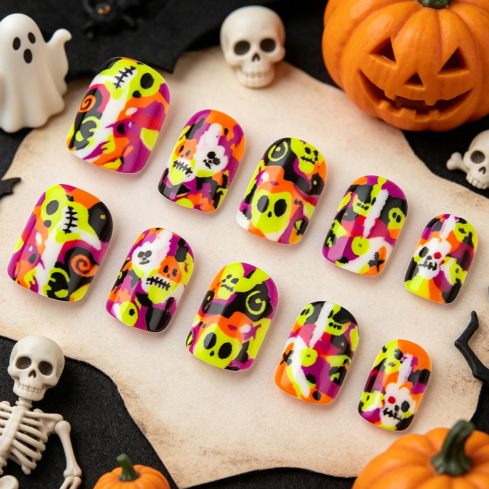 Themed Halloween Nail Art Set Kalsten