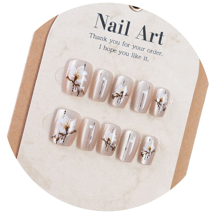 Elegant Floral Design Press-On Nail Set