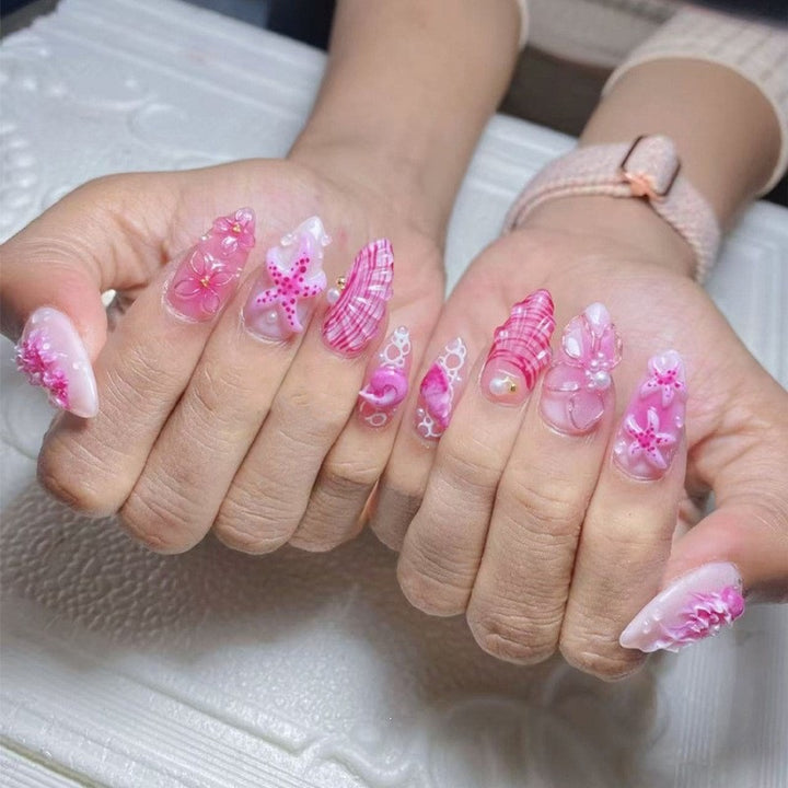 Artificial nail set with intricate 3D flowers and elegant accents Kalsten