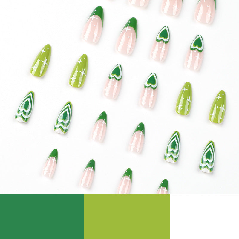 Trendy Nail Art in Modern Unicorn Design Kalsten