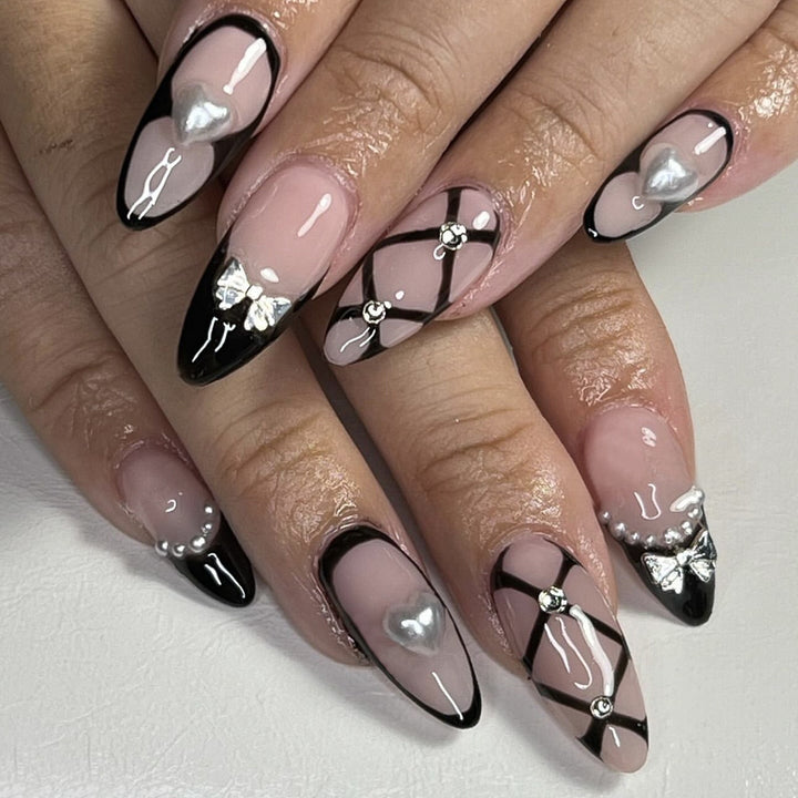 Nail art set with elegant, asymmetric design Kalsten