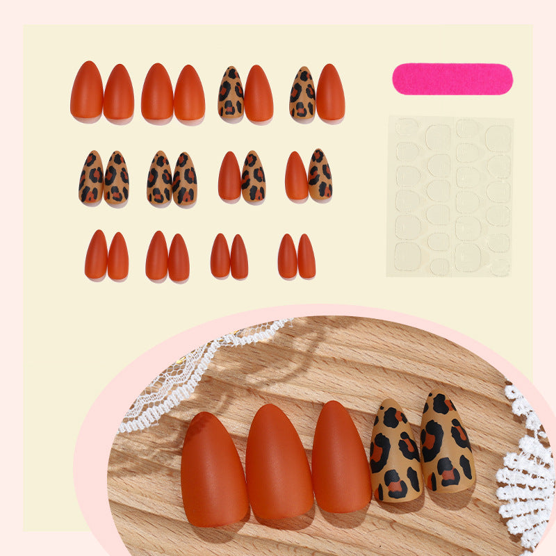 Chic Artistic Press-On Nail Set kalsten