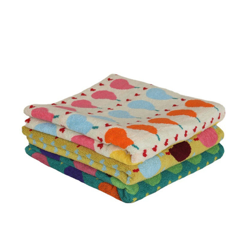 Jacquard guest towel made of cotton terry with playful bird and heart pattern