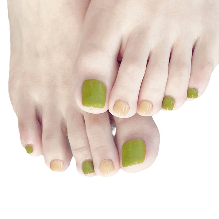 Luxury Rhinestone-Decorated Pedicure Set Kalsten