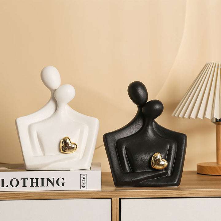 Modern Family Sculpture Kalsten
