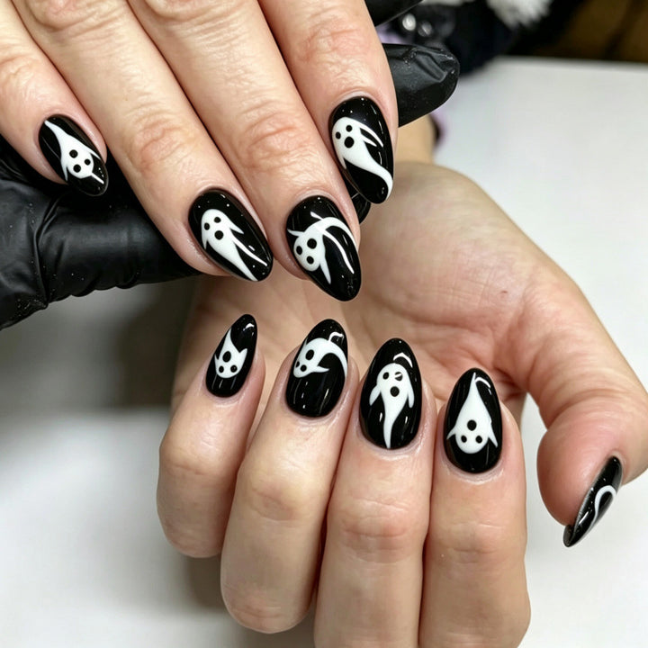 Ghostly-Themed Press-On Nail Art Set