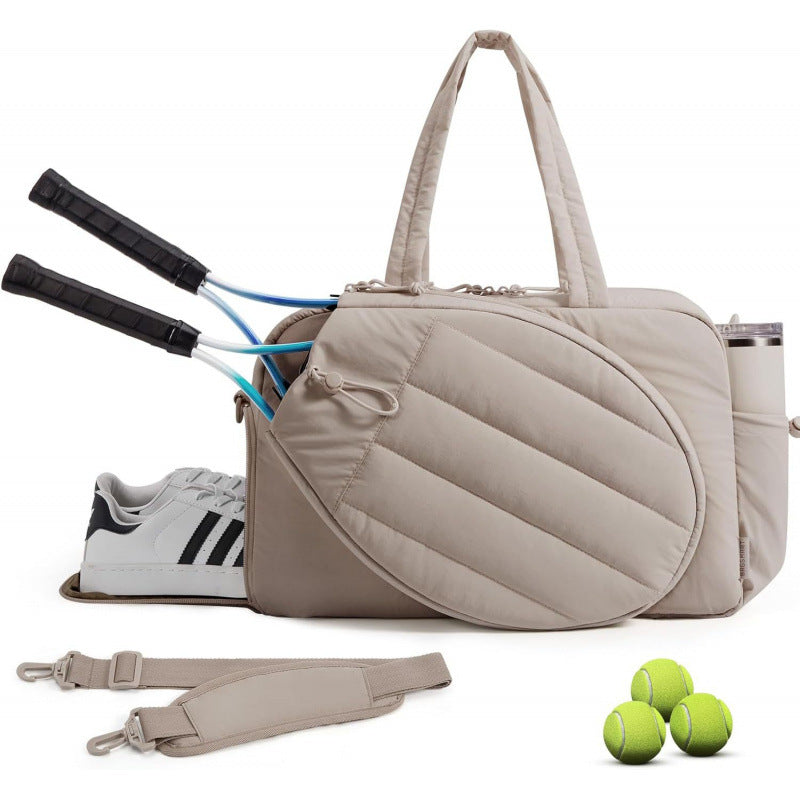 Multifunctional sports bag with integrated compartments for tennis accessories Kalsten