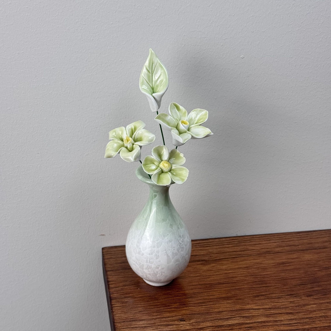 Elegant Floral Decorative Vase