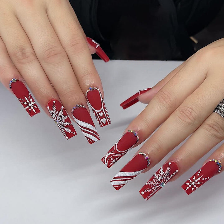 Festive Holiday Nail Art Design Kalsten
