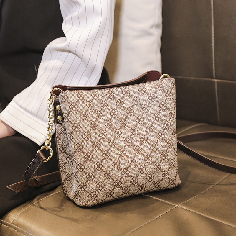 Elegant Patterned Crossbody Bag