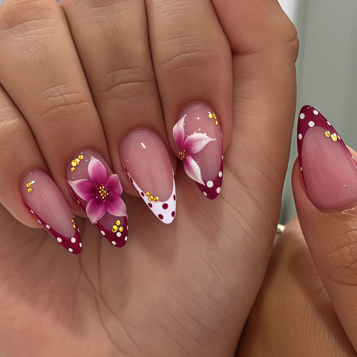 Floral Nail Art Kalsten
