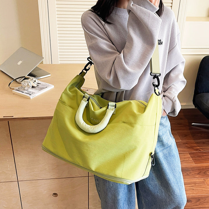 Spacious Travel Gym Duffle Kalsten