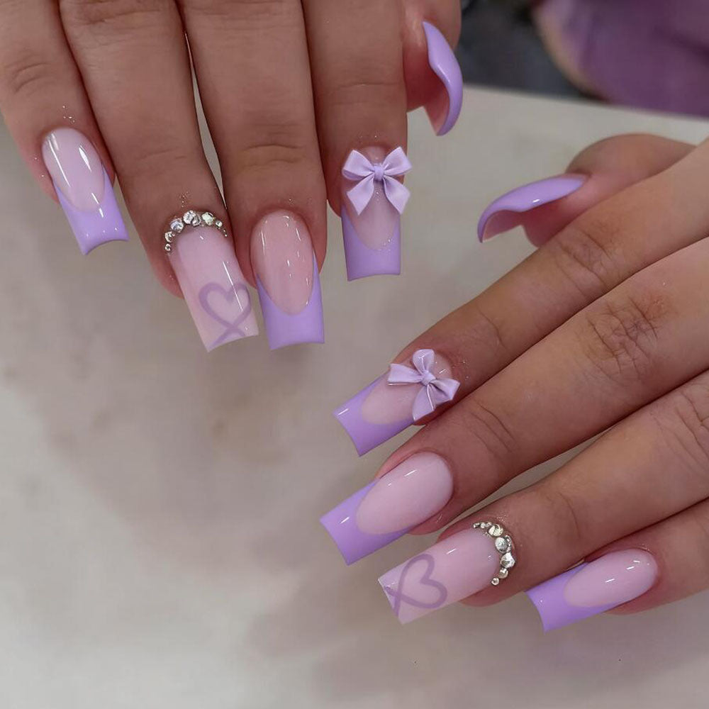 Artistic Statement Press-On Nails Kalsten