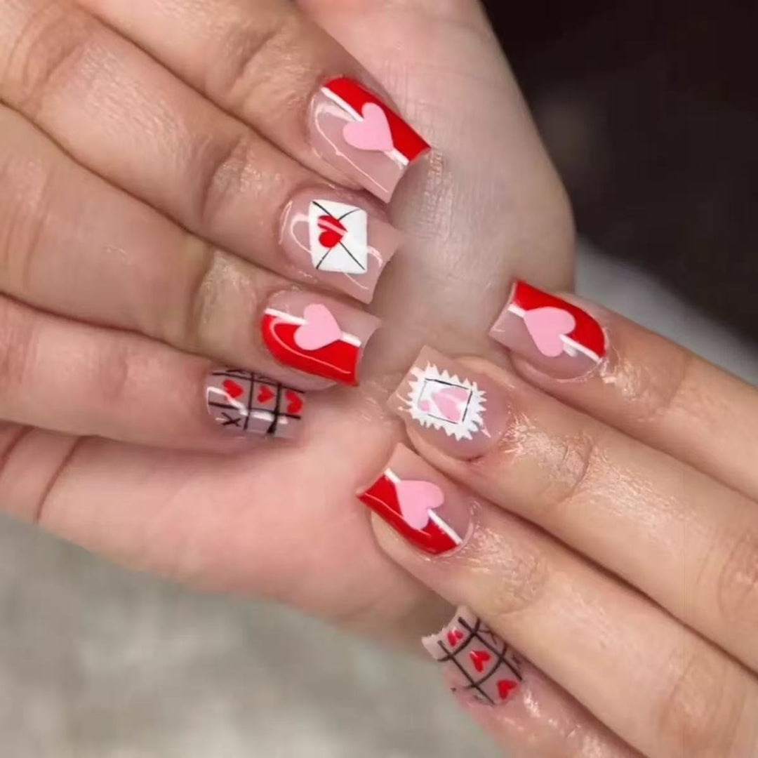 Artificial nail set with romantic heart and envelope motifs Kalsten