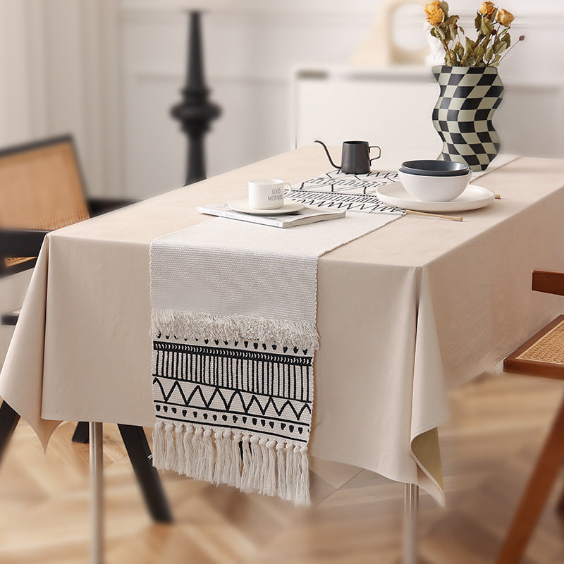Handwoven cotton table runner Kalsten
