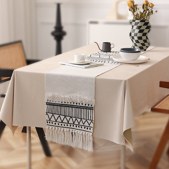 Handwoven cotton table runner Kalsten