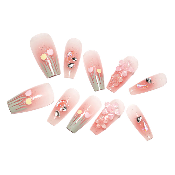 Artistic acrylic nails with floral design Kalsten