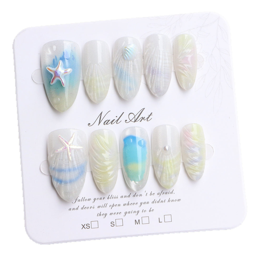 Coastal-Inspired Press-On Nail Art Kalsten