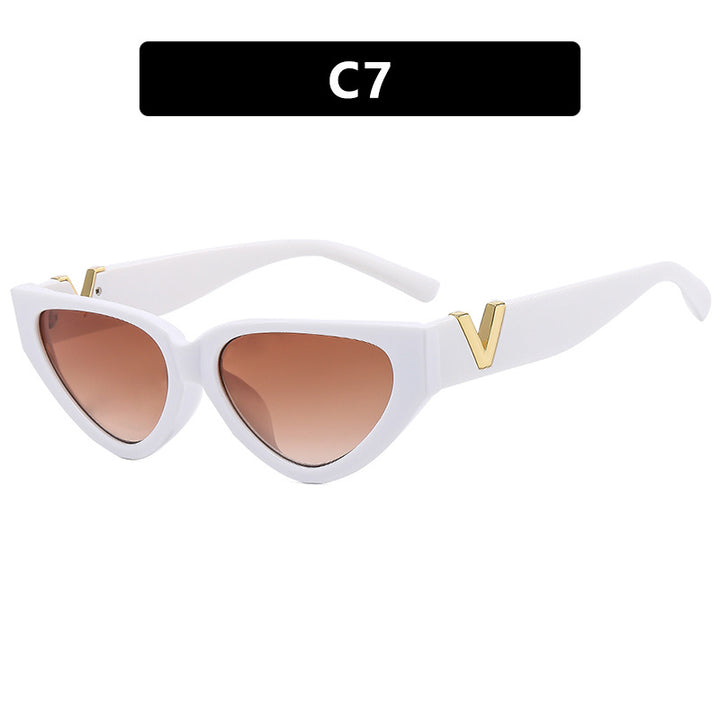 Women's Cat-Eye Sunglasses with Stylish Zebra Design and Luxurious Accents Kalsten