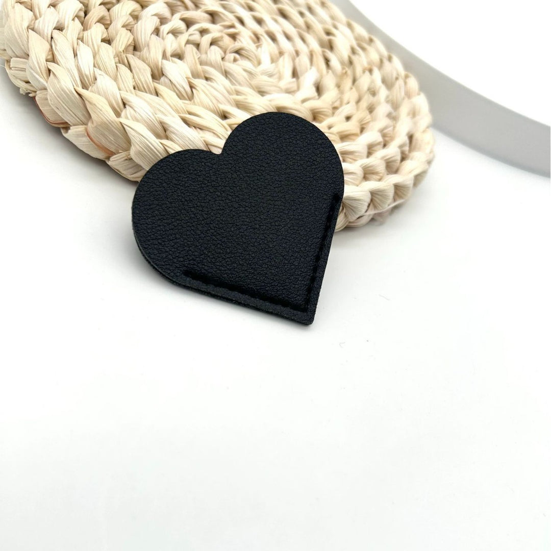 Heart-Shaped Leather Accessory Kalsten