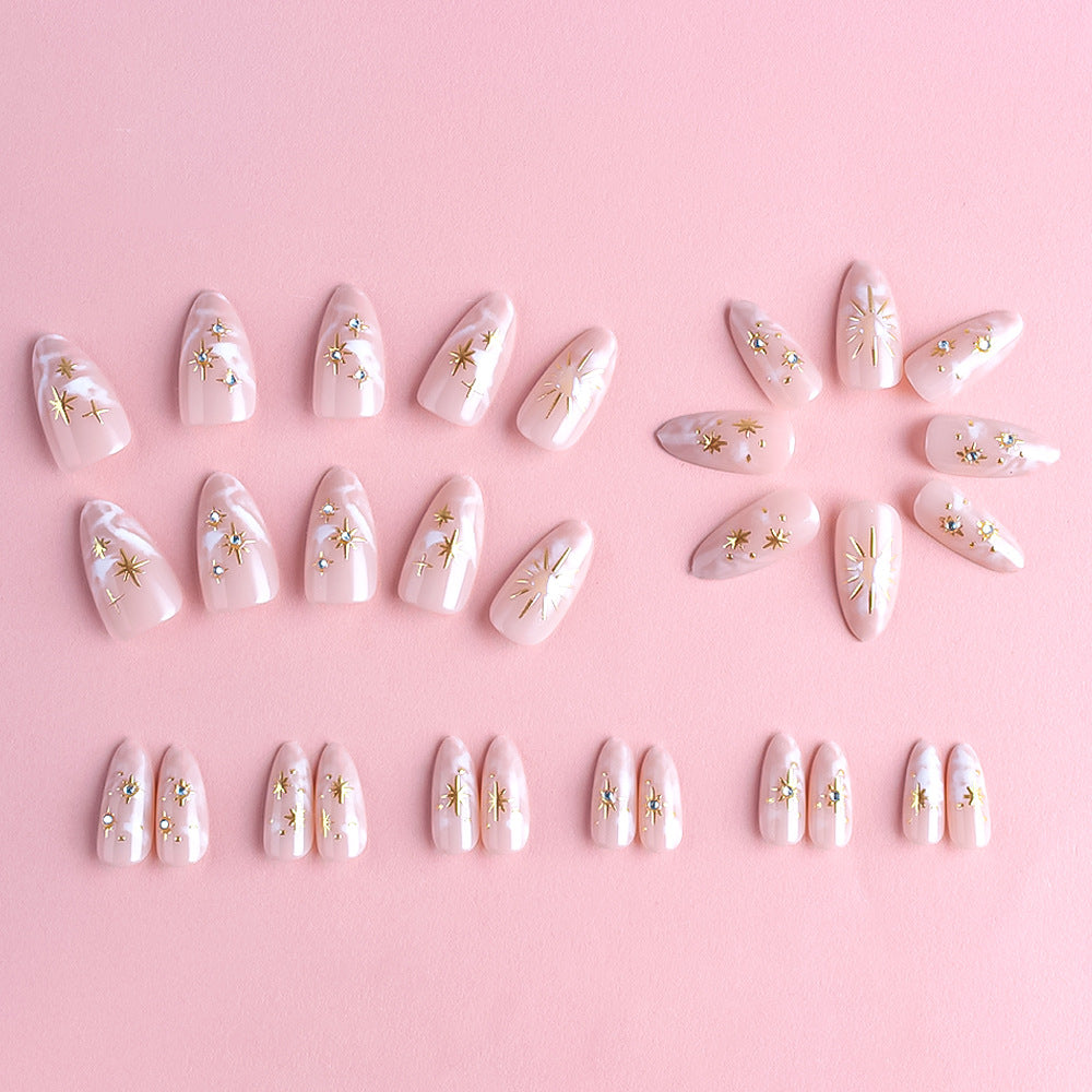 Decorative Nail Art Set with Luxury Metallic Accents Kalsten
