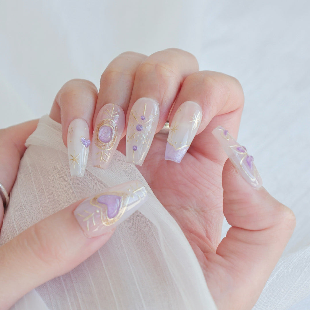 Artistic Press-On Nail Art Set with Elegant Gem Accents