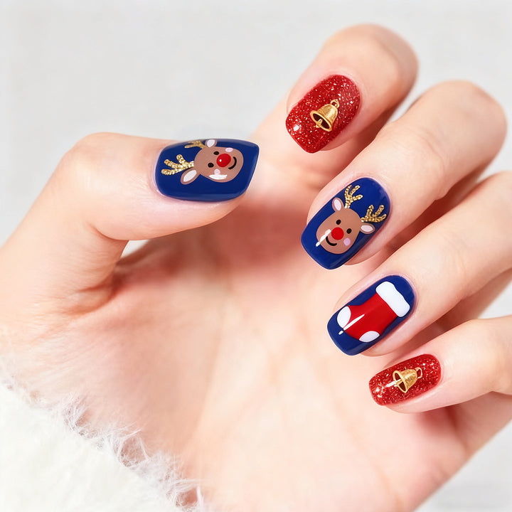 Festive artificial nails with Christmas design Kalsten