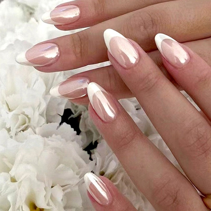 Artificial nail set with elegant high-gloss ombre design and sparkling accents Kalsten