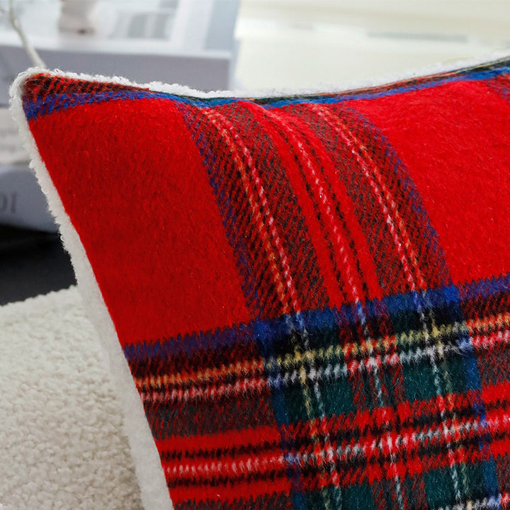 Checked decorative cushion cover in tartan look made of soft microfleece Kalsten
