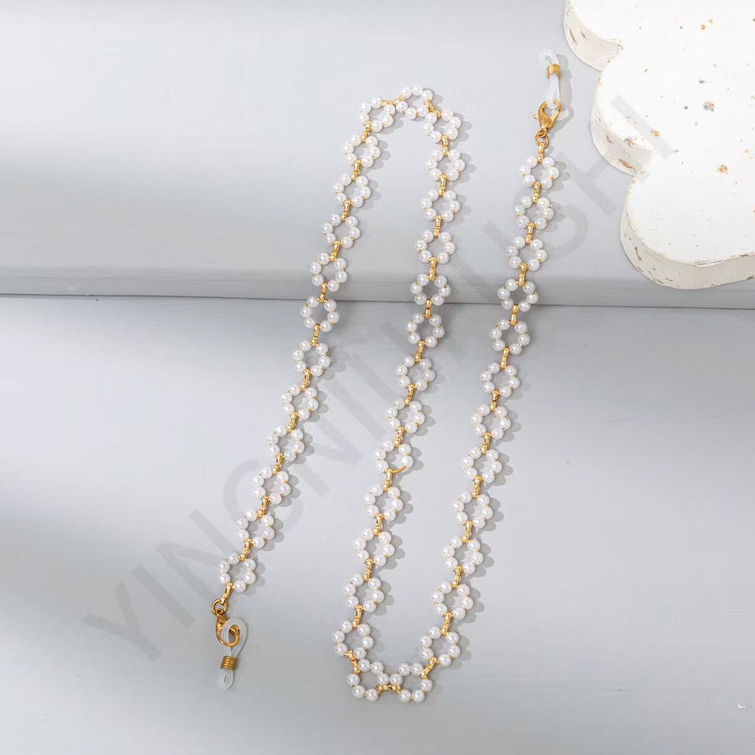 Elegant Pearl and Gold Chain Eyewear Holder Kalsten