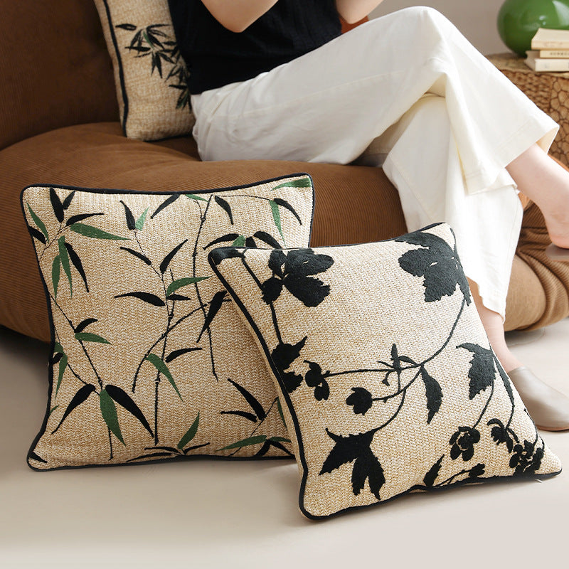 Woven decorative cushion cover with bamboo leaf jacquard and contrast piping Kalsten