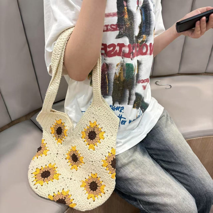 Handmade macrame bag with sunflower pattern Kalsten