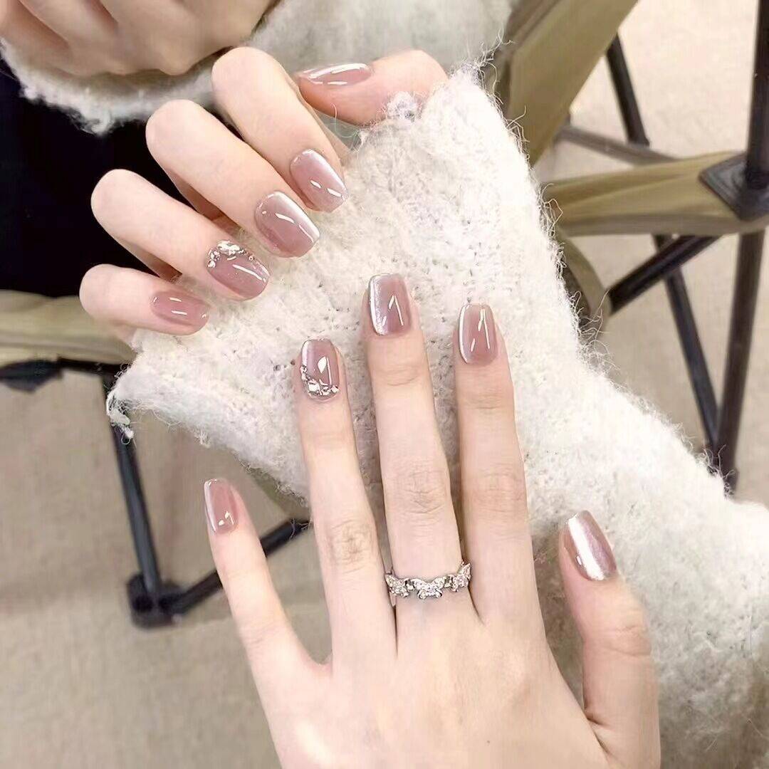 Premium Glittering Press-On Nail Extensions Kalsten