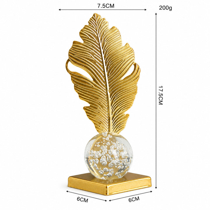 Elegant Leaves Shapes Table Decor