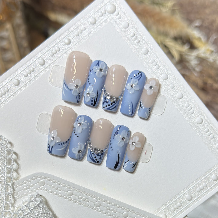 Decorative Press-On Nail Art Set with Floral and Gemstone Details Kalsten