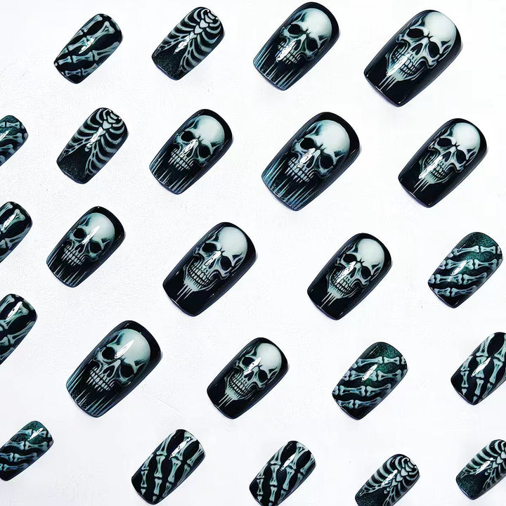 Creative artificial nails in spooky skull design Kalsten