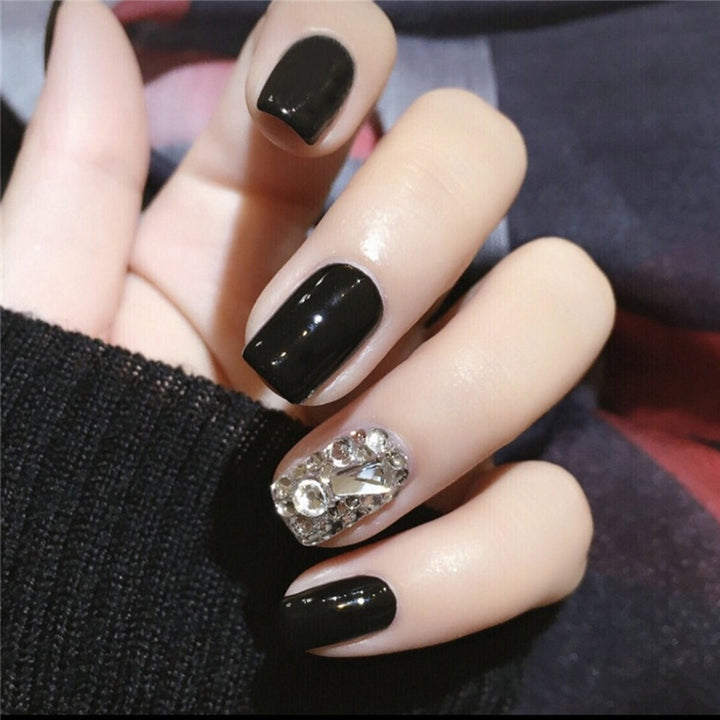 Elegant Press-On Nail Art with Gemstone Accents