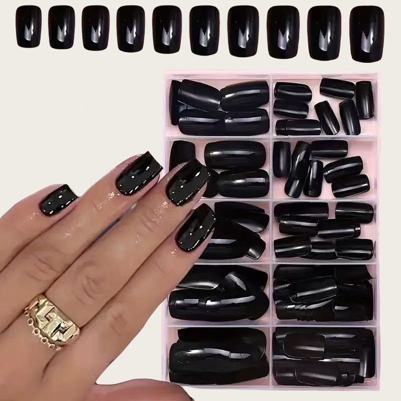 Artificial Nail Set in Shimmering Black Width Kalsten