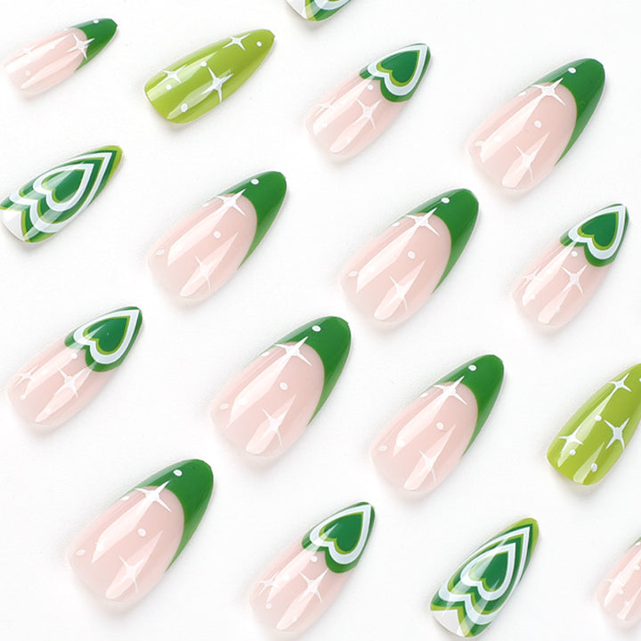 Trendy Nail Art in Modern Unicorn Design Kalsten