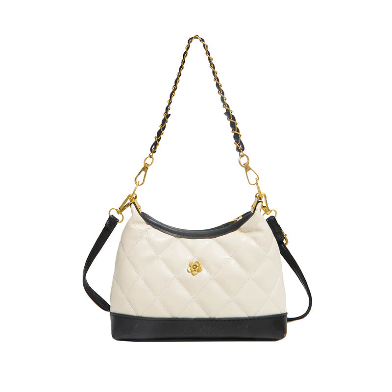 Elegant Quilted Shoulder Bag