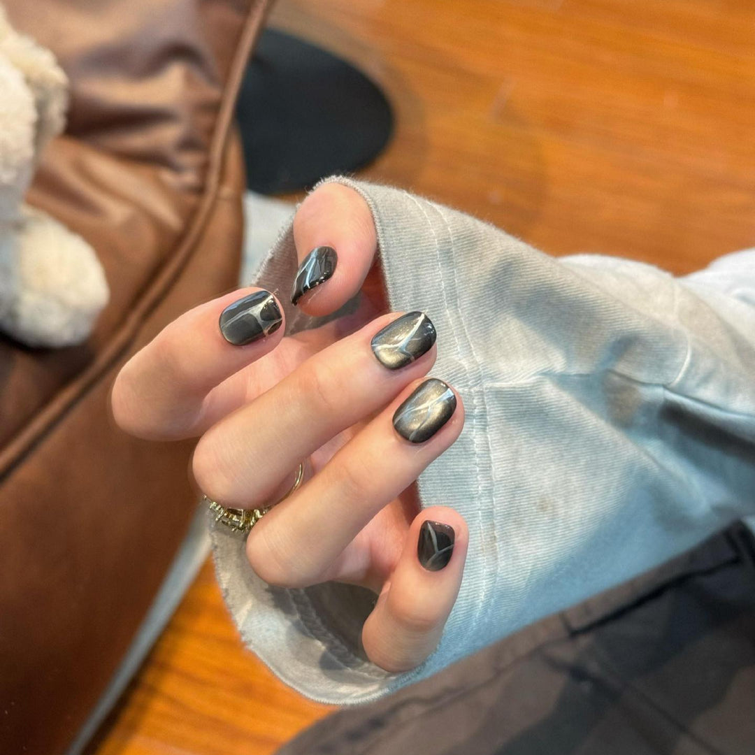 Acrylic Nail Set with Modern Geometric Design Kalsten