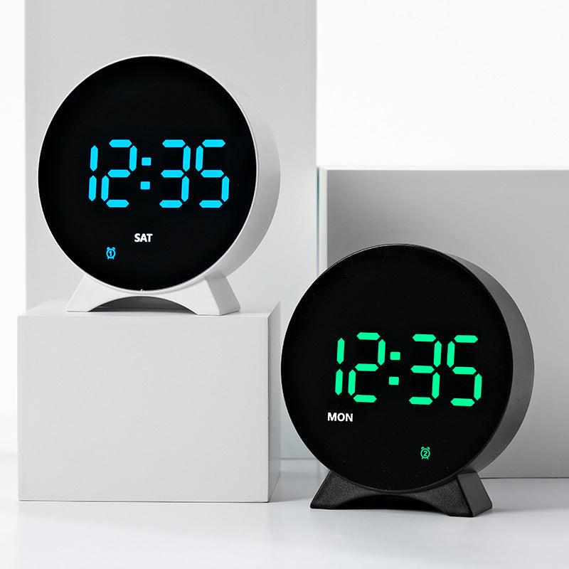 Digital alarm clock with large LED display and dual alarm function Kalsten