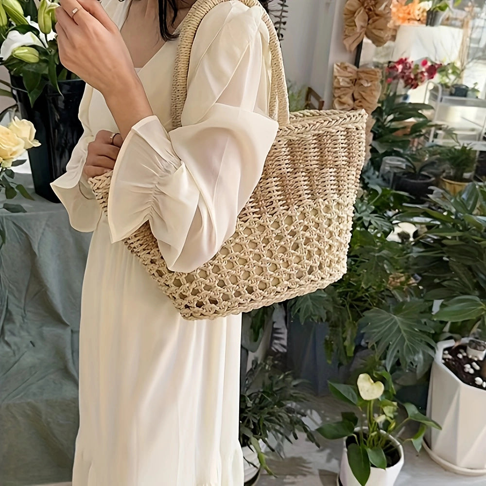 Basket bag with unique weaving structure Kalsten