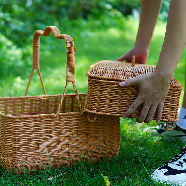 Decorative Wicker Storage Container Kalsten