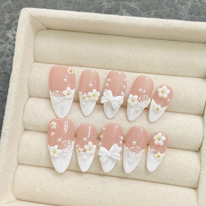 Artificial nails with elegant flower decoration Kalsten