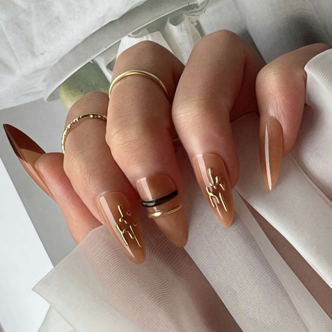 Elegant Ombre Press-On Nail Tips with Metallic Accents Kalsten