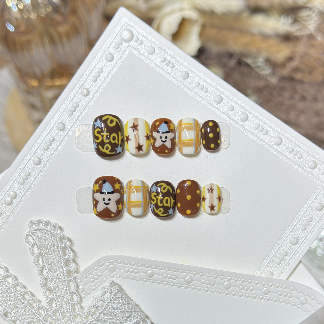Playful Cartoon-Inspired Press-On Nail Set Kalsten